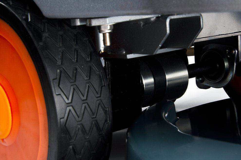 Self-Propelled Floor Scrubbers: The Ultimate Guide for Warehouse Managers